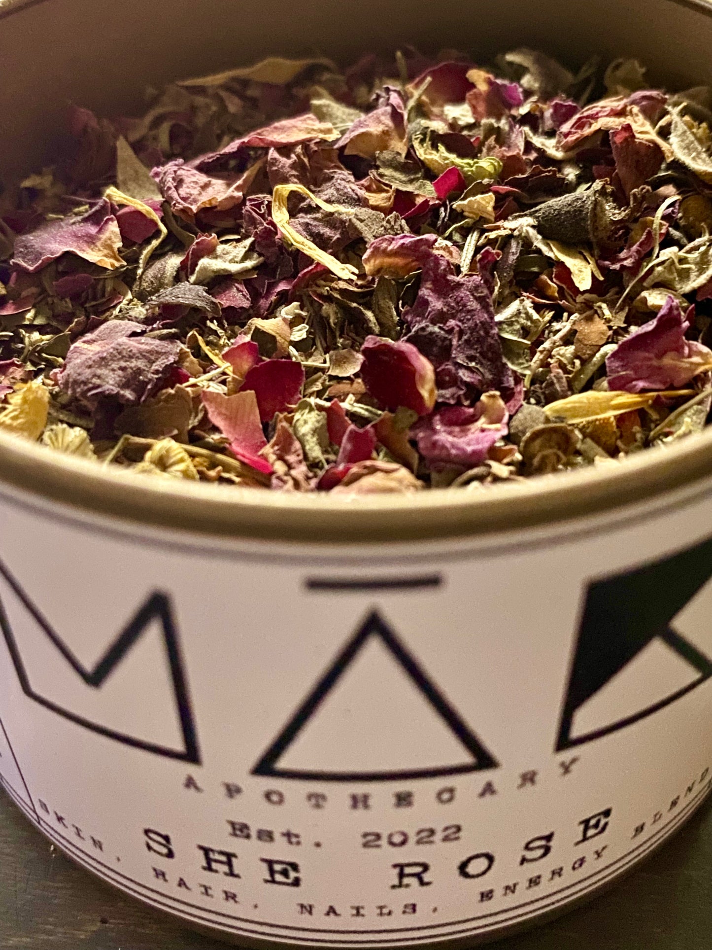 She Rose: Growth and Restorative Blend